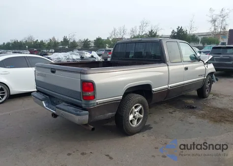 1997 Dodge Ram 1500 St из США, поврежденный, VIN 3B7HC13Y1VG832533